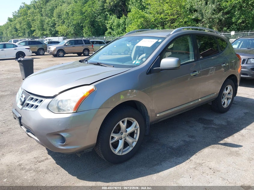 2011 NISSAN ROGUE auction photo 2