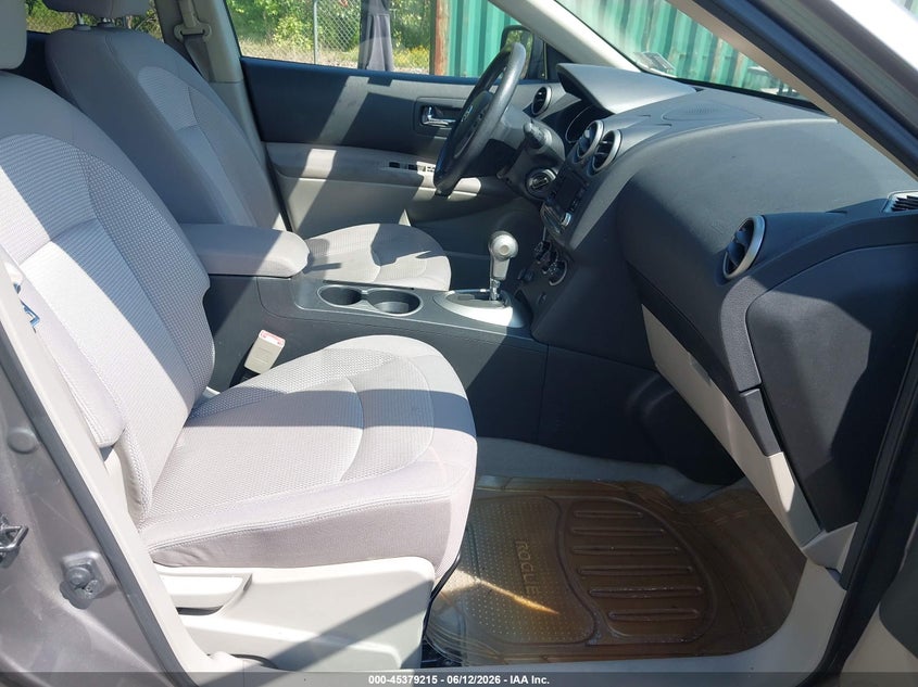 2011 NISSAN ROGUE auction photo 5