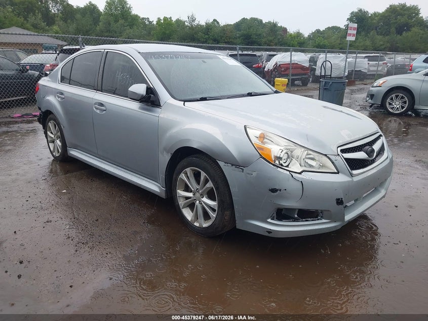 Vin: 4s3bmcc63e3010641, lot: 45877242, subaru legacy 2.5i premium 2014 img_1