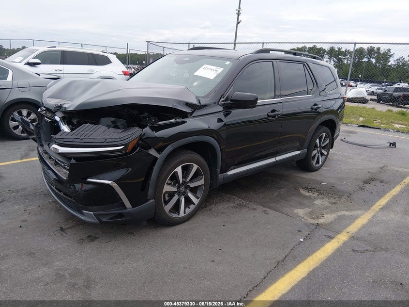 2023 HONDA PILOT auction photo 2