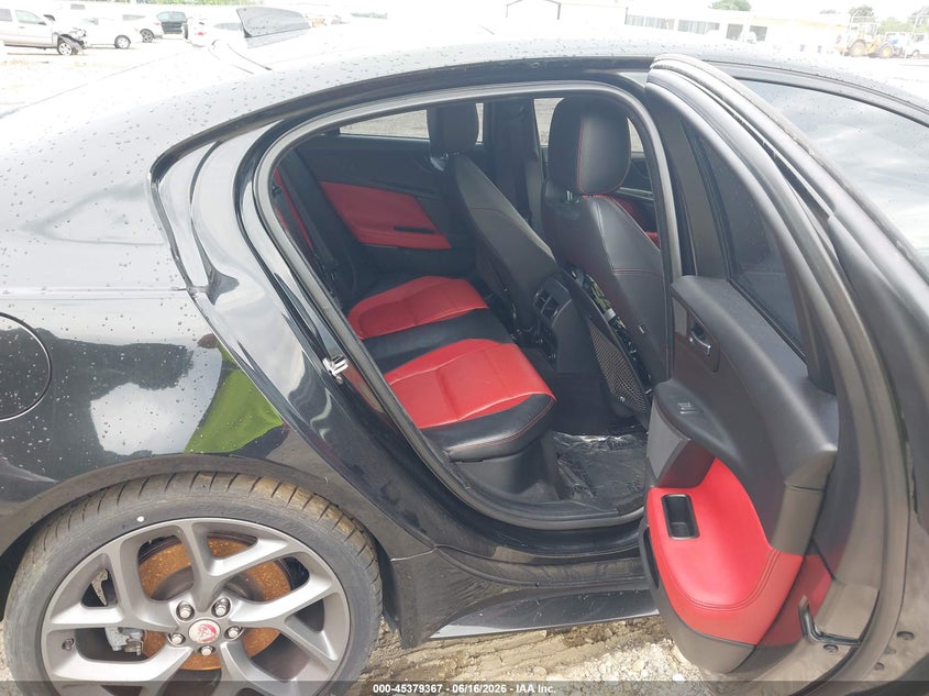 2017 JAGUAR XE auction photo 8
