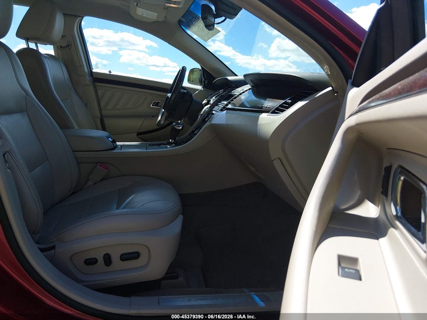 2012 FORD TAURUS auction photo 5