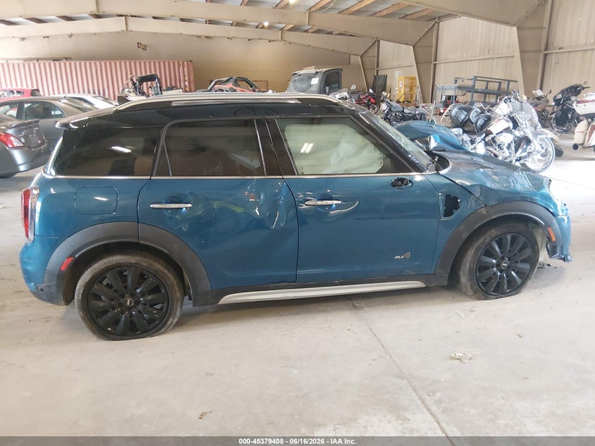 2018 Mini Countryman Cooper S VIN: WMZYT5C38J3D82214 Lot: 45379408
