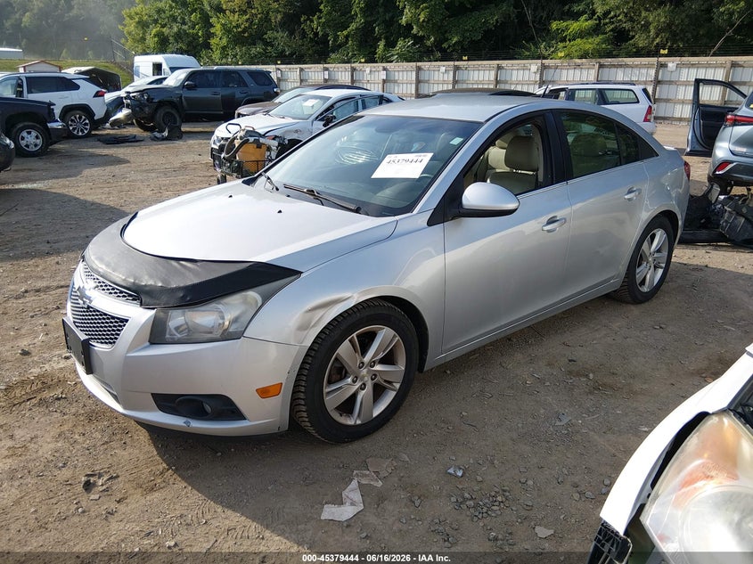 2014 CHEVROLET CRUZE auction photo 2