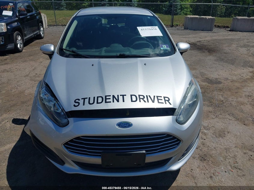 2019 FORD FIESTA auction photo 6