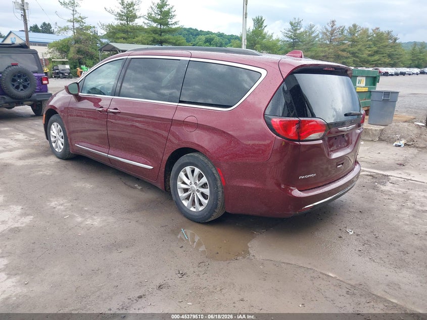 Vin: 2c4rc1bg4hr733832, lot: 45877505, chrysler pacifica touring-l 20173