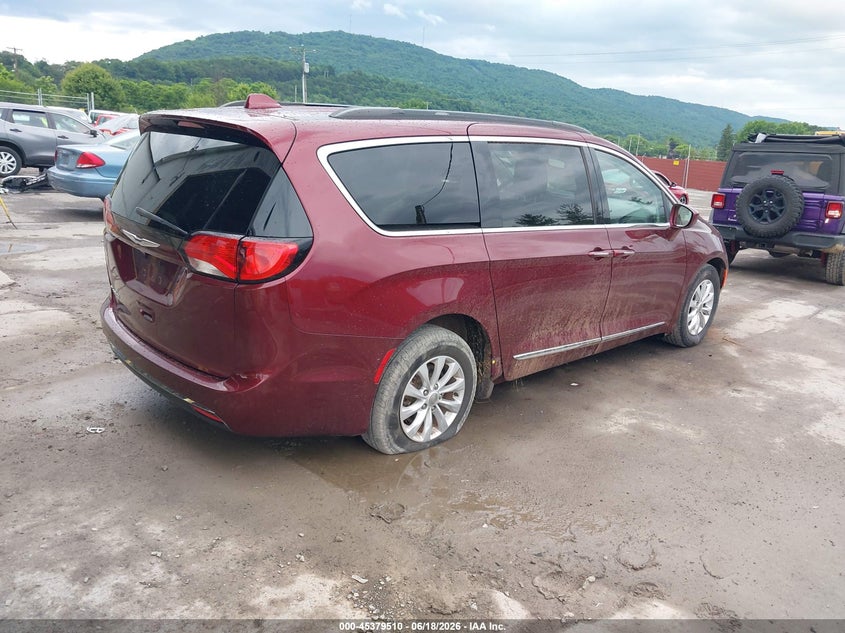 Vin: 2c4rc1bg4hr733832, lot: 45877505, chrysler pacifica touring-l 20174