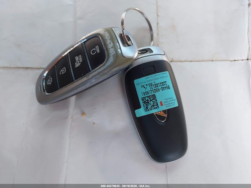 VIN 5NMJBCAE5NH144113 2022 HYUNDAI TUCSON SEL