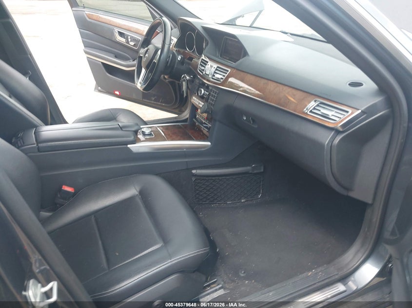 AtlanticExpress - Mercedes-Benz E-Class