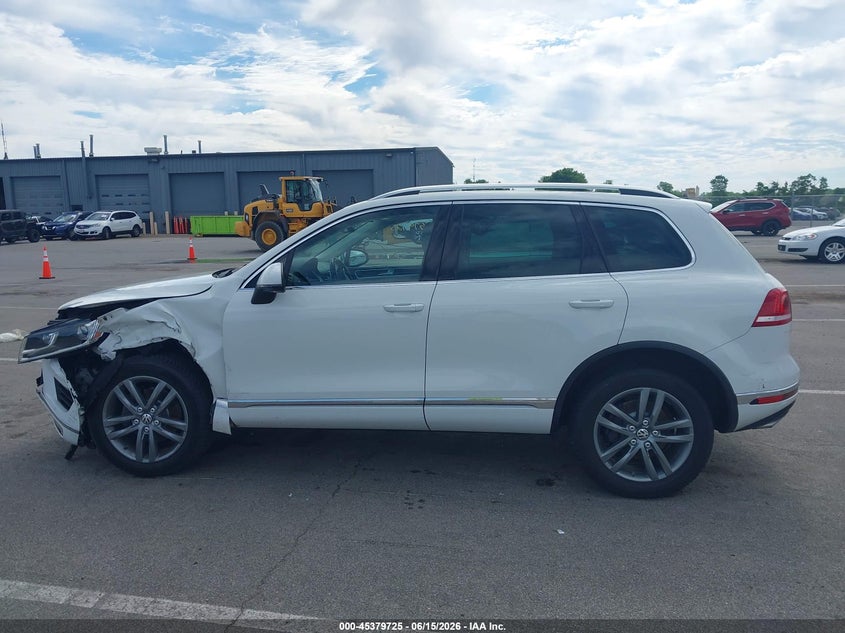 AtlanticExpress - Volkswagen Touareg