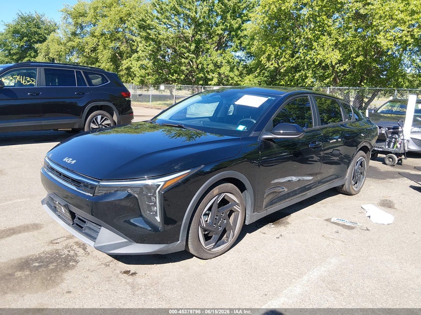 2025 KIA K4 auction photo 2