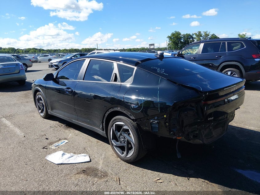 2025 KIA K4 auction photo 3