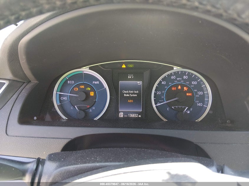 2015 TOYOTA CAMRY HYBRID auction photo 7