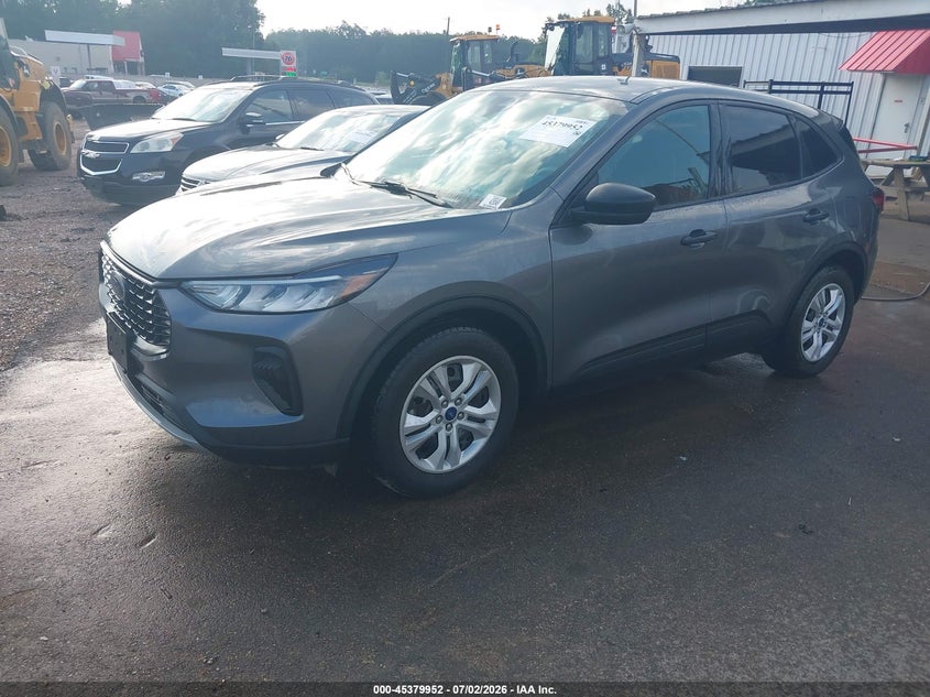 Vin: 1fmcu0fn0pua26715, lot: 45877947, ford escape 20232