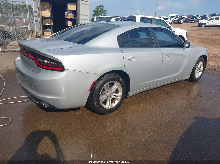 Vin: 2c3cdxbg3lh100456, lot: 45877948, dodge charger sxt rwd 20204