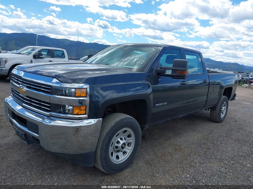 2017 CHEVROLET SILVERADO 3500HD auction photo 2