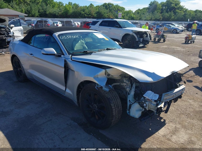 2016 FORD MUSTANG auction photo 6