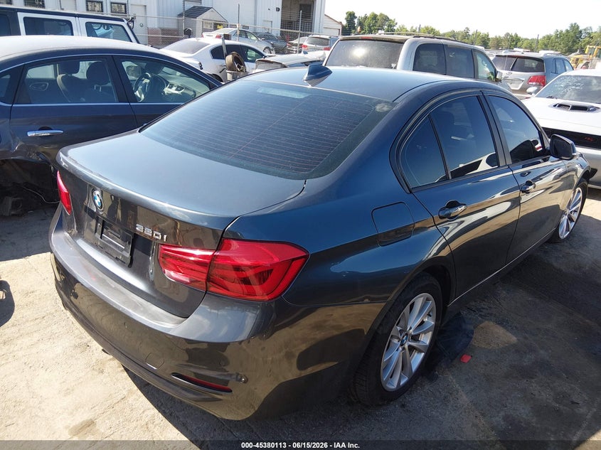 Vin: wba8e1g55hnu14706, lot: 45878108, bmw 320i 20174