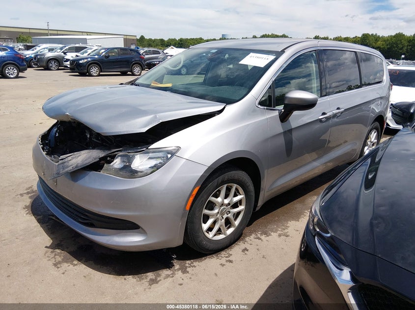 Vin: 2c4rc1dg0hr507994, lot: 45878113, chrysler pacifica touring 20172