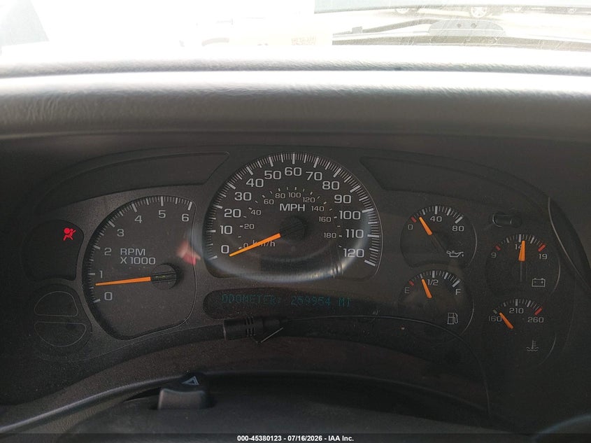 2004 CHEVROLET TAHOE auction photo 7