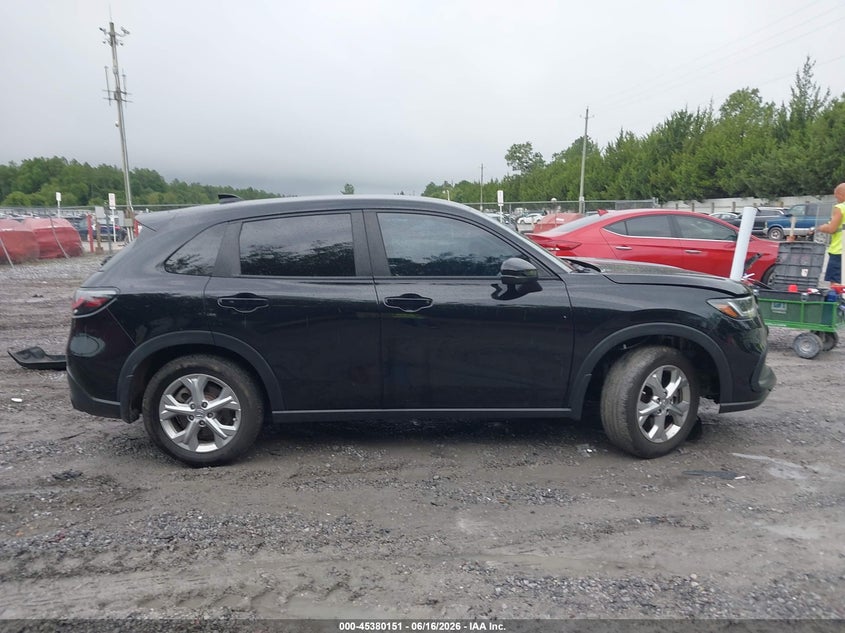 VIN 3CZRZ1H30RM746714 2024 HONDA HR-V 2WD LX