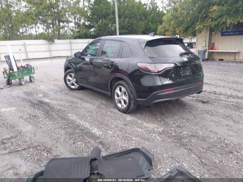 VIN 3CZRZ1H30RM746714 2024 HONDA HR-V 2WD LX