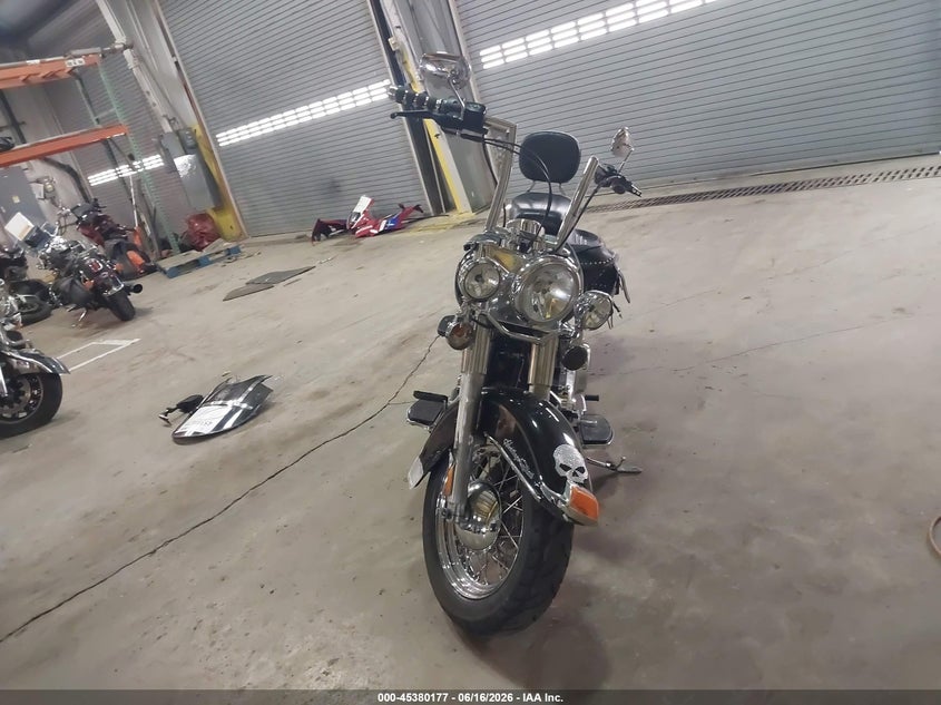 2008 HARLEY-DAVIDSON FLSTC auction photo 5
