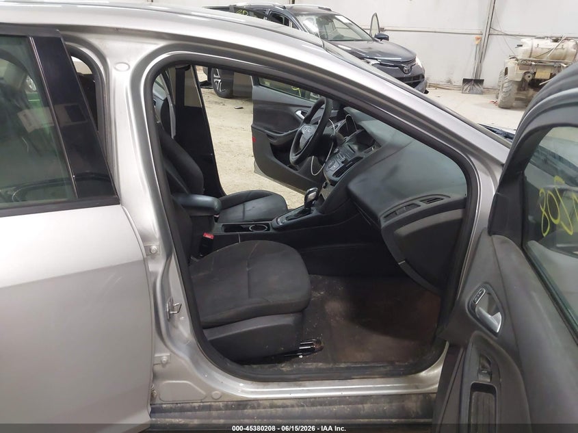 2015 FORD FOCUS auction photo 5