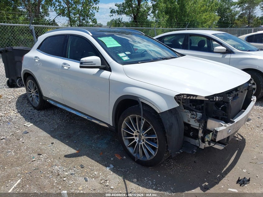 2018 MERCEDES-BENZ GLA 250 4MATIC — Photo gallery