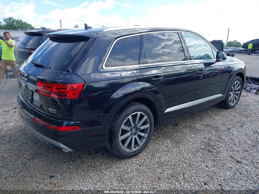 Vin: wa1labf71hd029550, lot: 45878263, audi q7 3.0t premium 20174