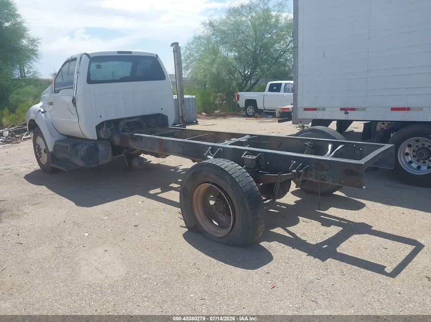 2008 FORD F-750 auction photo 3