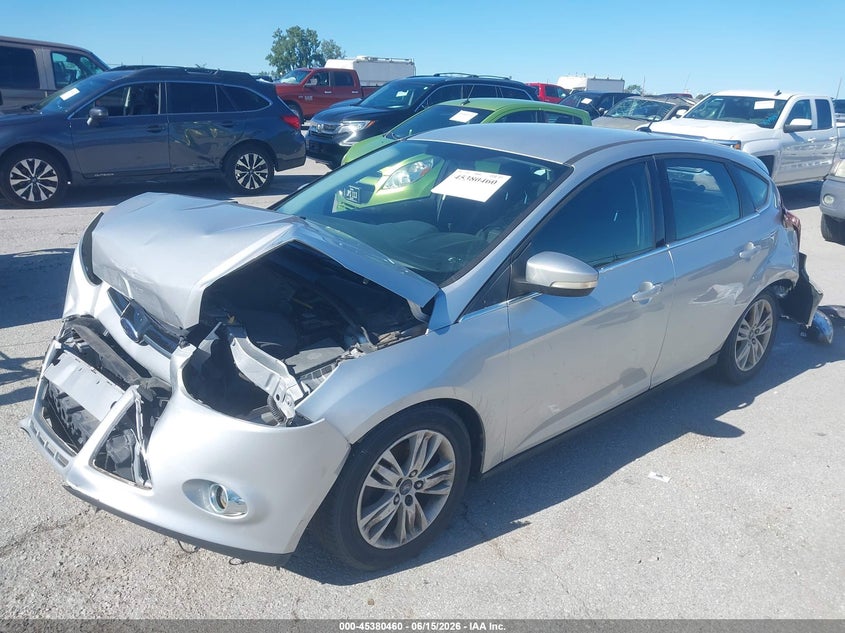 Vin: 1fahp3m21cl337832, lot: 45878455, ford focus sel 20122