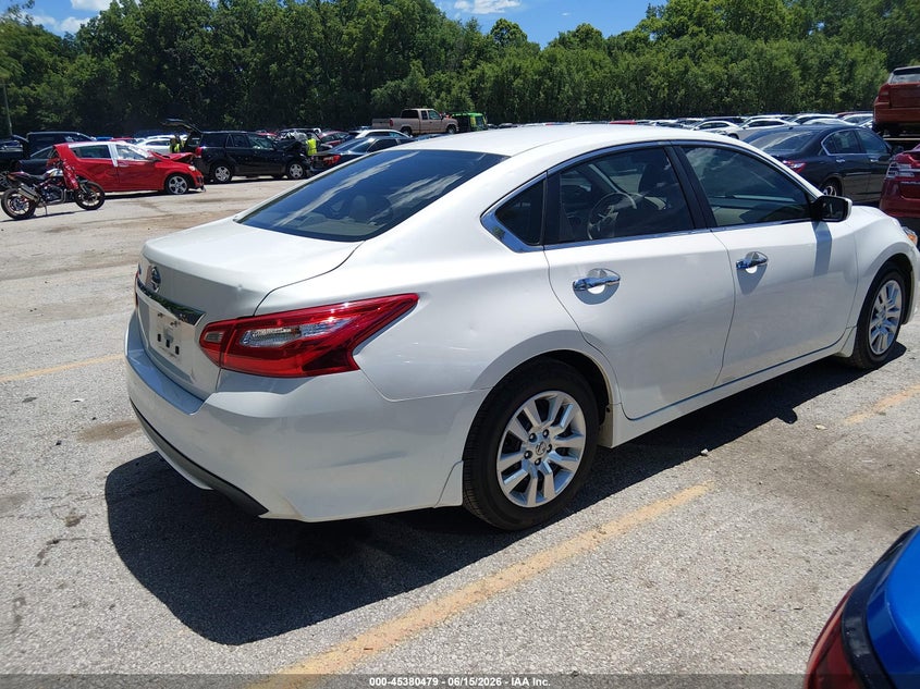 2016 NISSAN ALTIMA auction photo 4