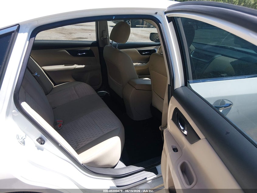 2016 NISSAN ALTIMA auction photo 8