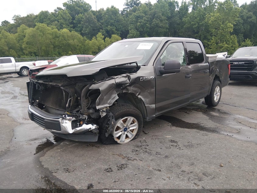 2017 Ford F-150 Xlt 1FTEW1C85HFB12068 photo 1