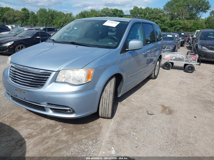 2013 Chrysler Town & Country Touring 2C4RC1BG8DR708930 photo 1