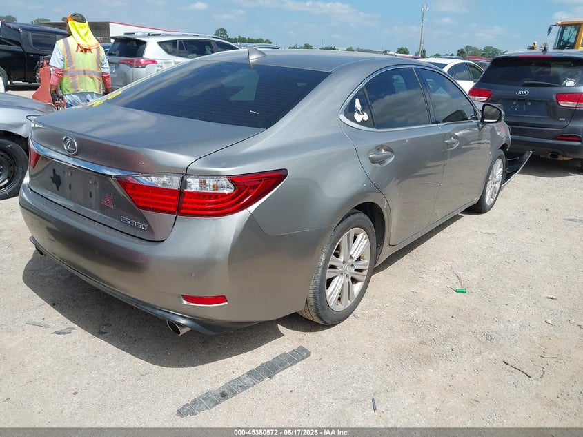 Vin: jthbk1ggxf2160992, lot: 45878567, lexus es 350 20154