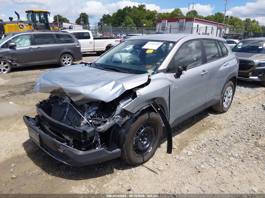 2025 TOYOTA COROLLA CROSS auction photo 2