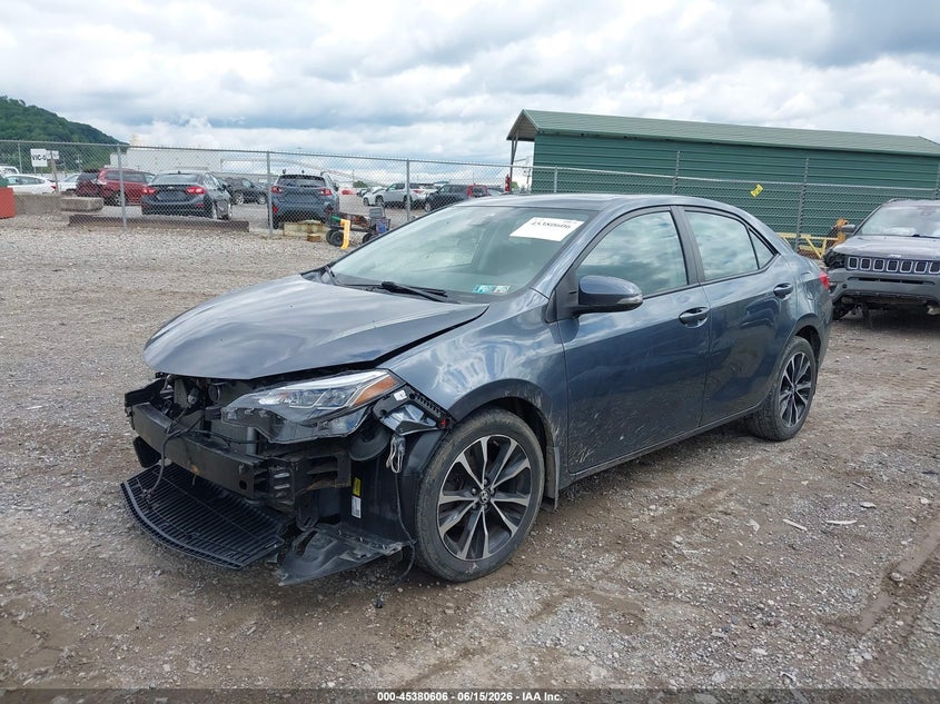2018 TOYOTA COROLLA auction photo 2