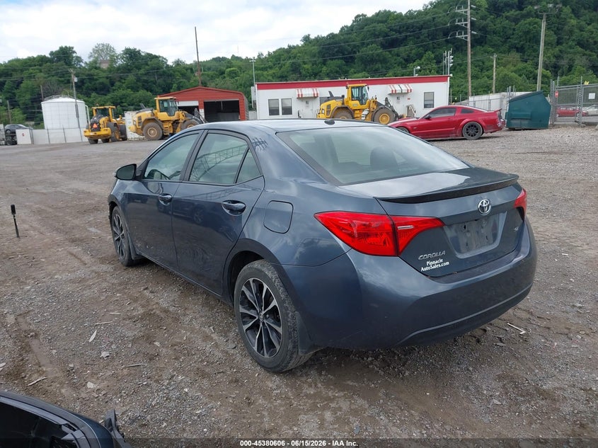 2018 TOYOTA COROLLA auction photo 3