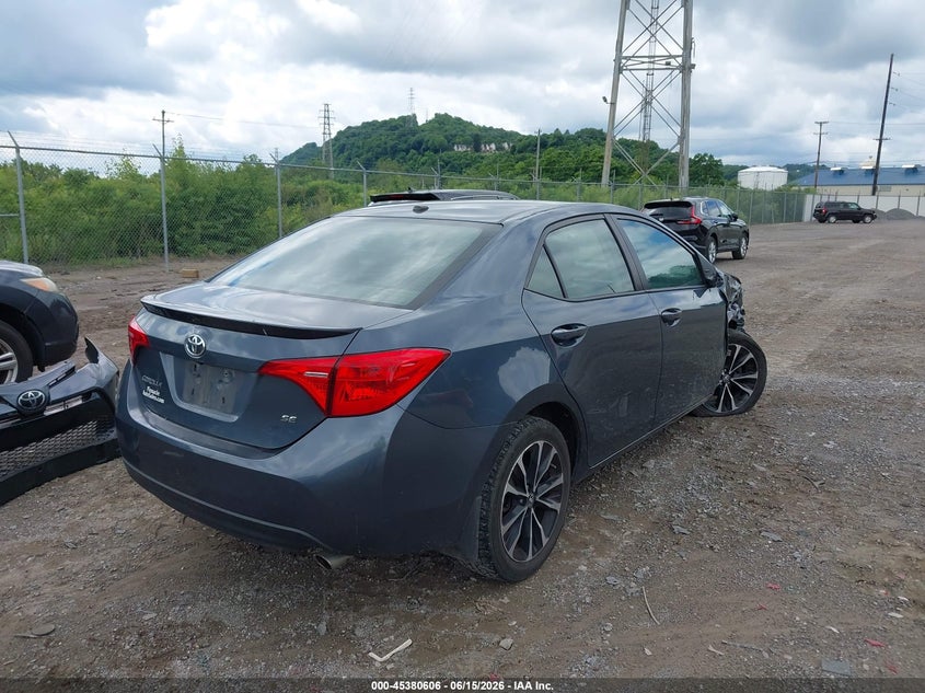 2018 TOYOTA COROLLA auction photo 4