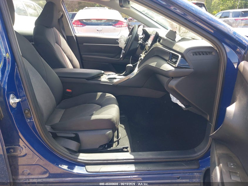 TOYOTA CAMRY - zdjęcie 5