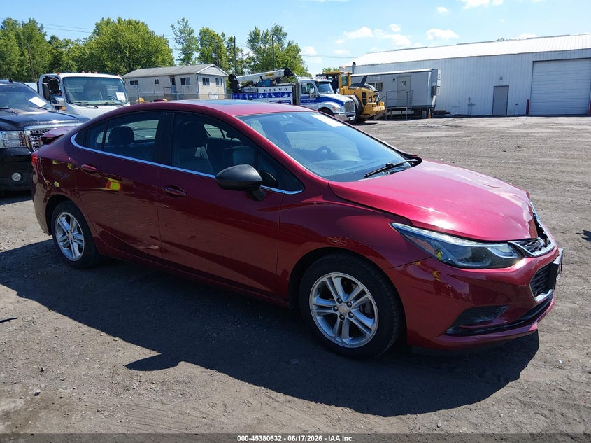 2017 CHEVROLET CRUZE auction photo 1