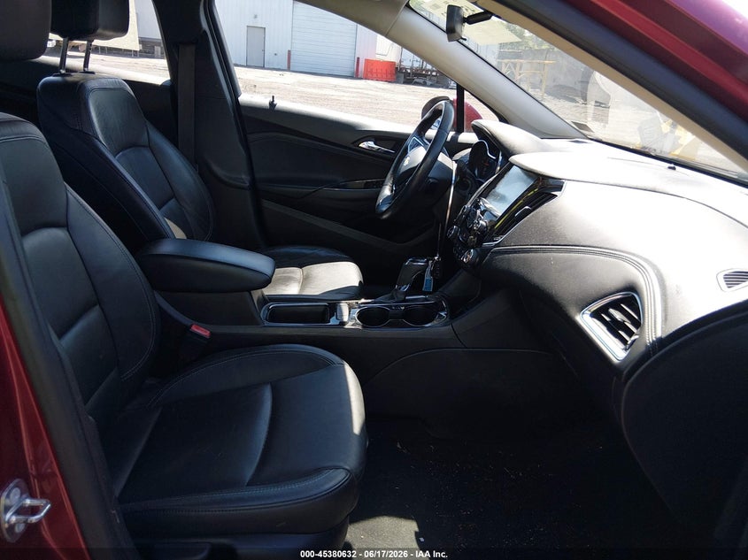 2017 CHEVROLET CRUZE auction photo 5