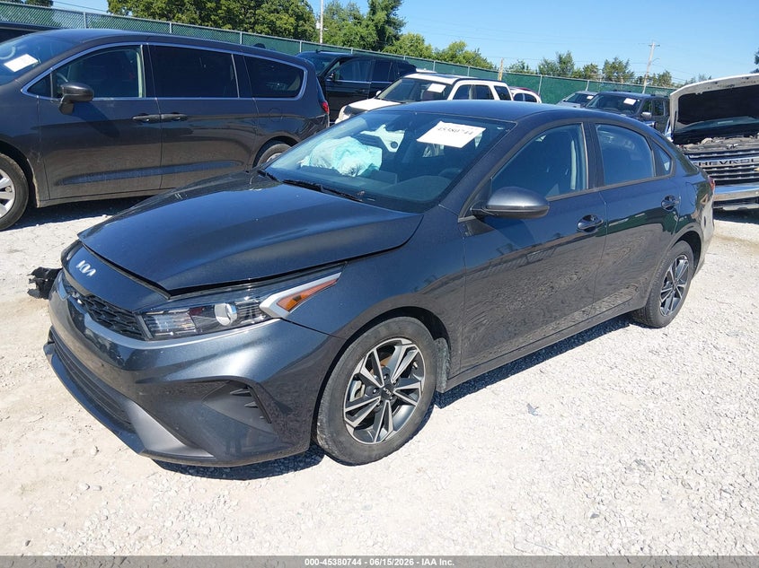 2024 KIA FORTE auction photo 2