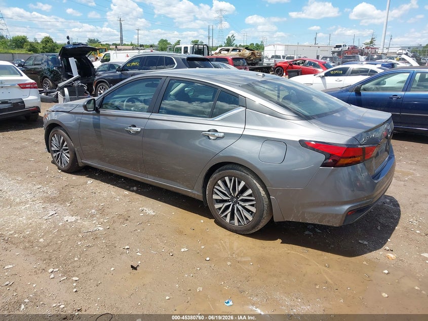 2024 NISSAN ALTIMA auction photo 3