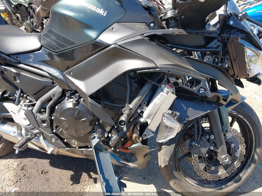 2025 Kawasaki Ex650 P VIN: ML5EXEP18SDAD7332 Lot: 45380775