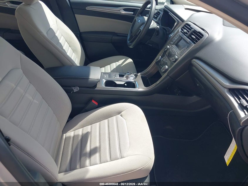 2018 FORD FUSION HYBRID auction photo 5