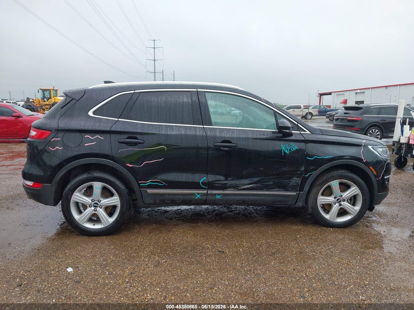 2017 Lincoln Mkc Premiere VIN: 5LMCJ1D97HUL02214 Lot: 45380865