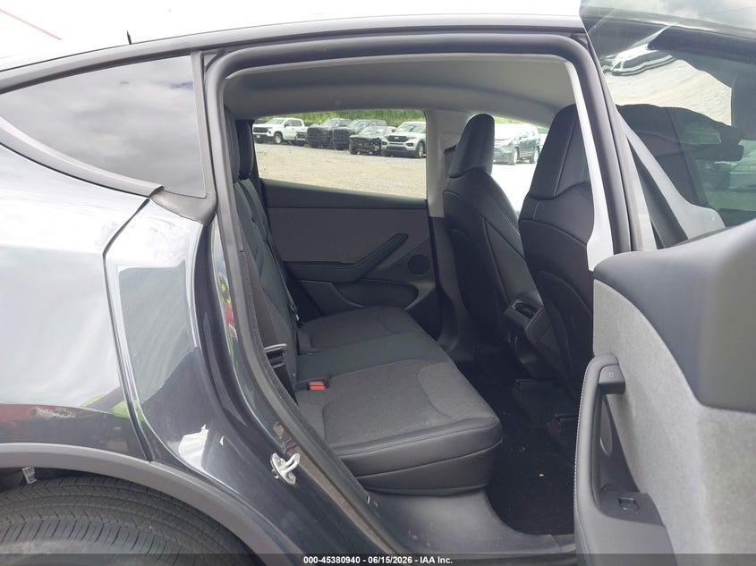 2026 TESLA MODEL Y auction photo 8